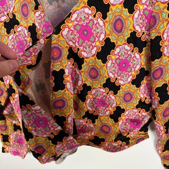 Haute Hippie Long Sleeve Collared Blouse Top Colorful Psychedelic Pattern size S - Picture 6 of 11